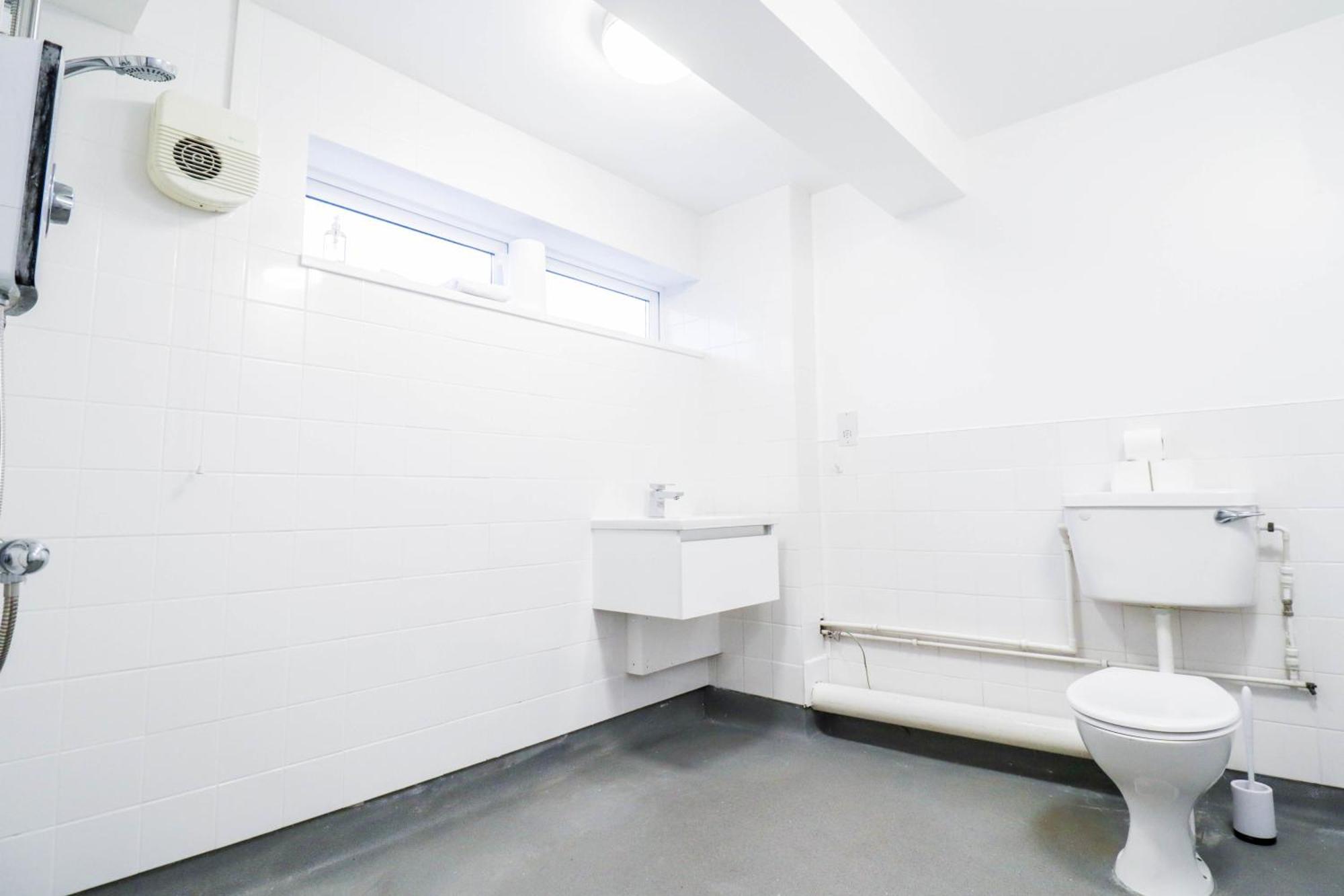 Bright And Spacious Contractor House L Parking! Borehamwood Eksteriør bilde